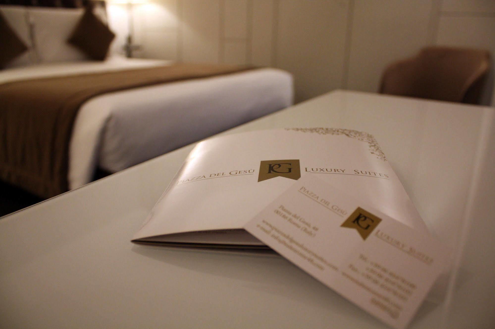 Piazza Del Gesu' Luxury Suites Rom Exteriör bild